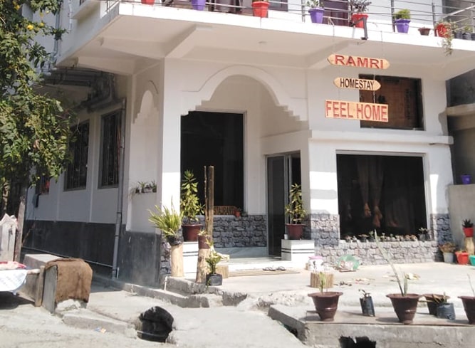 Eamri Homestay